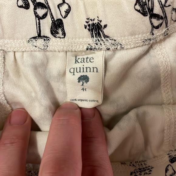 Bundle of 4T pants! Perfect for Spring! Kate Quinn, Quincy Mae, Oliver & Rain - Picture 3 of 4